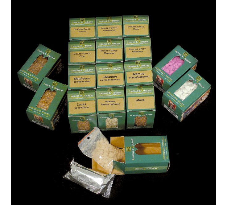 KIT WITH FRANKINCENSE AND CHARCOAL